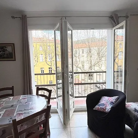 Apartmán Confortable Avec Wifi, Parking, Proche Thermes Et Centre D'amelie-les-bains - Fr-1-703-62